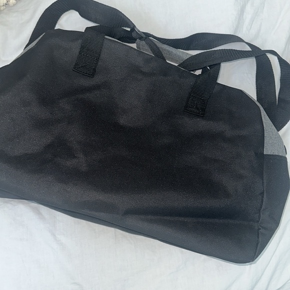 LA duffle bag - Picture 4 of 4